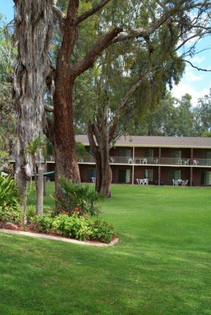 Tocumwal Golf Resort - Accommodation ACT 3