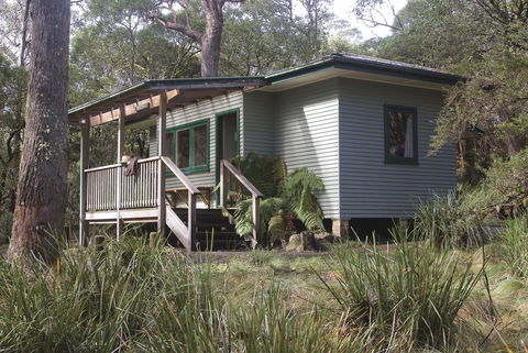 Toms Cabin - Accommodation ACT 0