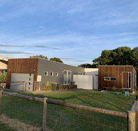 Tranquil Getaway Wifi Netflix Pet friendly - Accommodation ACT