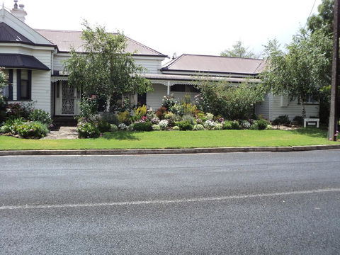 Travellers Rest B&B - Accommodation ACT 1