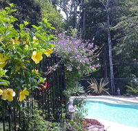 Tropical Coast Retreat - Pet Friendly - Accommodation ACT