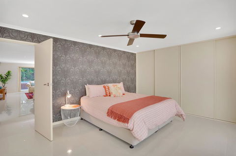 Tropical Oasis - Accommodation ACT 3