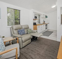 Tropical on McKenzie MK1 - Accommodation ACT