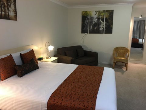 Tuckerbox Motor Inn - Accommodation ACT 0