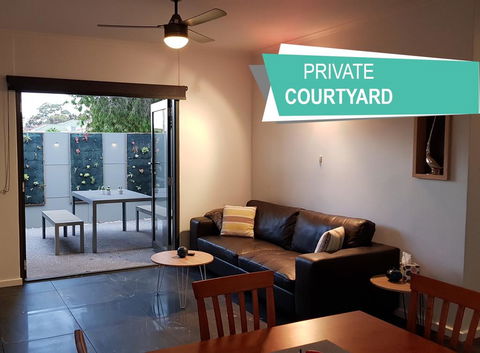 Two Bedroom Garden Apartment - Accommodation ACT 0