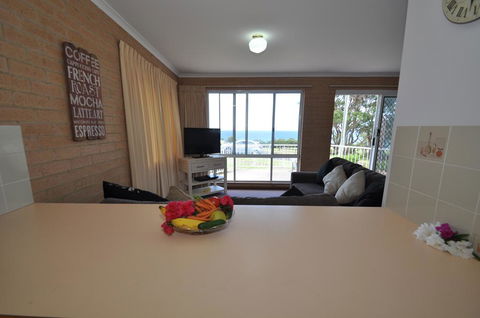 Unit 1, Countess Court - Accommodation ACT 3