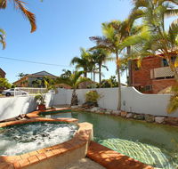Unit 4 Coolum Sands Apartments 34 First Avenue Coolum Beach 400 BOND LINEN SUPPLIED - Accommodation ACT