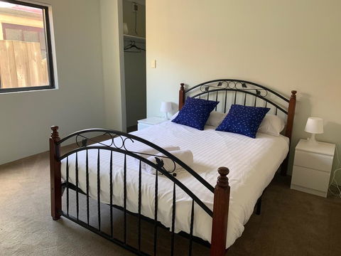 Views On Spencer - Accommodation ACT 1
