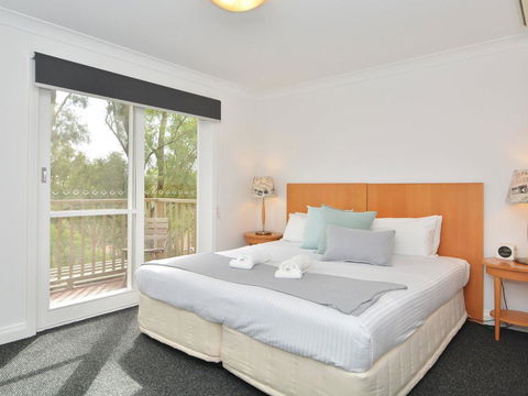 Villa 3br Tranquility Resort Condo Located Within Cypress Lakes Resort (nothing Is More Central) - Accommodation ACT 1
