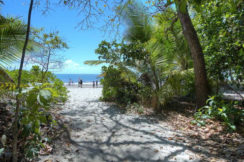 Villa Del Mar - Port Douglas - Accommodation ACT 1