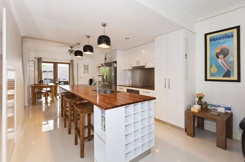 Villa Fullmoon - Accommodation ACT 1