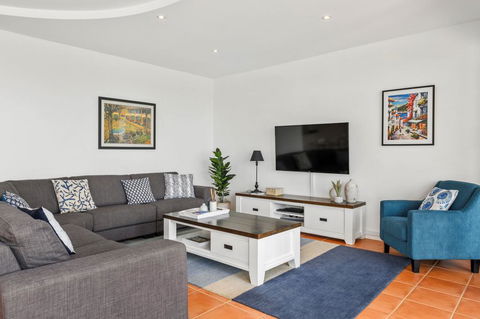 Villa Provence Coffs Harbour - Accommodation ACT 2