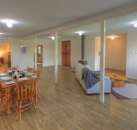 Village Stays Coldstream Gallery Bungalow - Accommodation ACT