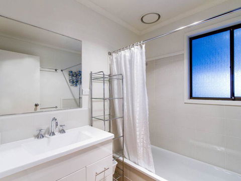 Perfect For Family Fun - Accommodation ACT 9