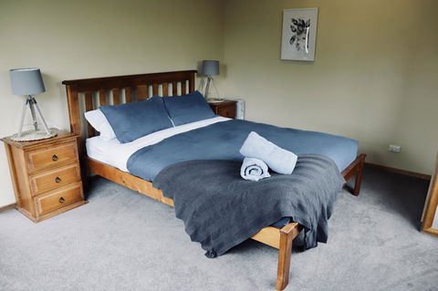 Red Ceder Cottage - Great Ocean Road - Port Campbell - Accommodation ACT 2