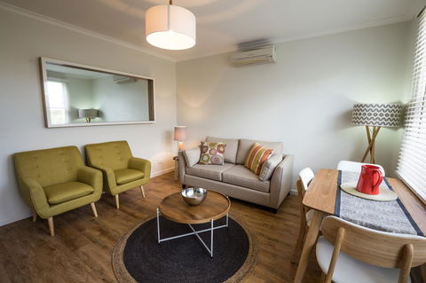 The Riversleigh - Accommodation ACT 31