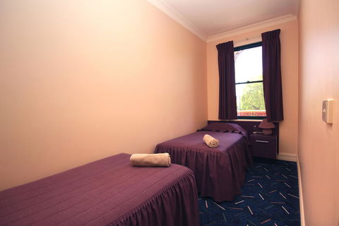 Mitchell River Tavern - Accommodation ACT 25
