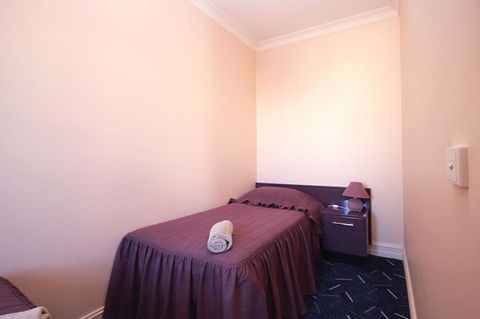 Mitchell River Tavern - Accommodation ACT 24