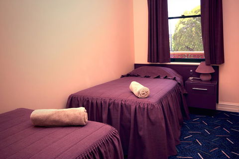 Mitchell River Tavern - Accommodation ACT 20