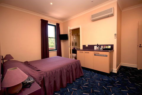 Mitchell River Tavern - Accommodation ACT 21