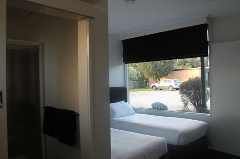 Rochester Motel - Accommodation ACT 7