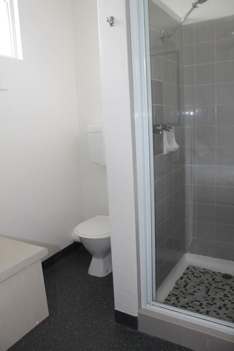 Rochester Motel - Accommodation ACT 18