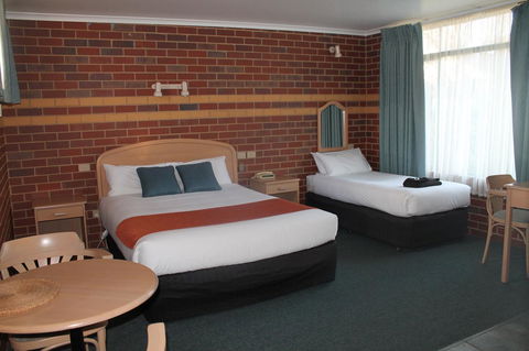 Rochester Motel - Accommodation ACT 11