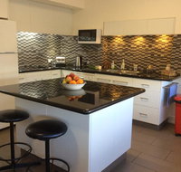 Austral Place 88 via Merri River - Accommodation ACT