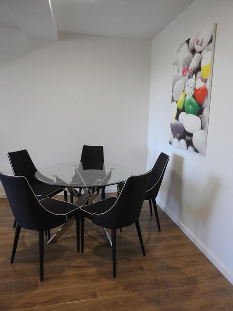Phillip Island Towers - Accommodation ACT 9