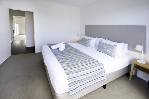 Phillip Island Towers - Accommodation ACT 33