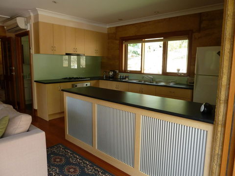 Bundjil Studio - Accommodation ACT 16