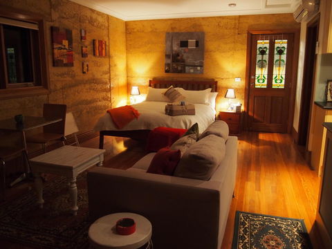 Bundjil Studio - Accommodation ACT 22