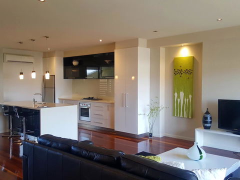 104 On Merri Apartments - Accommodation ACT 17