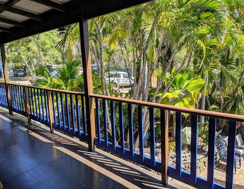 Cool Bananas Backpackers - Accommodation ACT 7