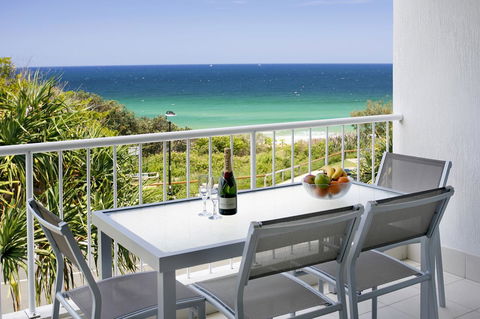 La Mer Sunshine Beachfront - Accommodation ACT 28
