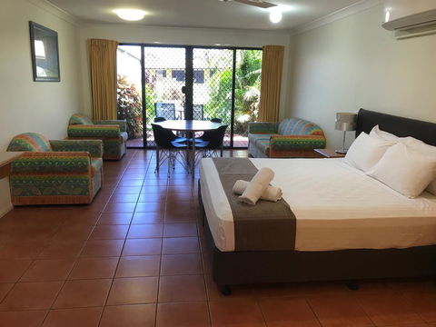 Coral Cove Resort - Accommodation ACT 4