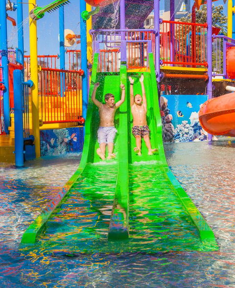 Oaks Sunshine Coast Oasis Resort - Accommodation ACT 10