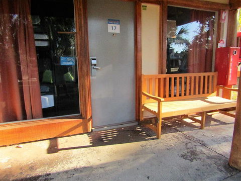 Nomads Airlie Beach - Accommodation ACT 16