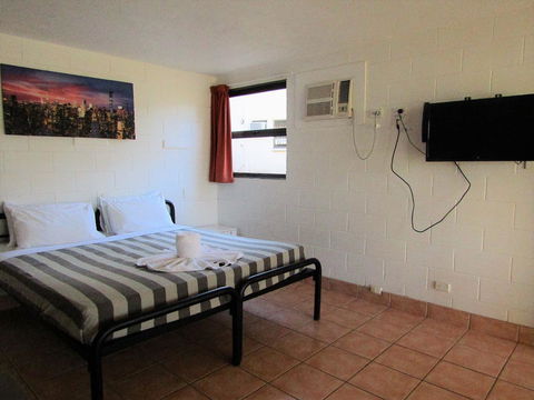 Nomads Airlie Beach - Accommodation ACT 14