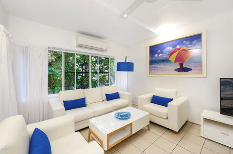 By The Sea Port Douglas - Accommodation ACT 0
