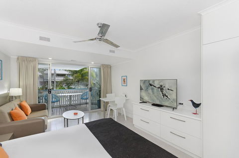 By The Sea Port Douglas - Accommodation ACT 19