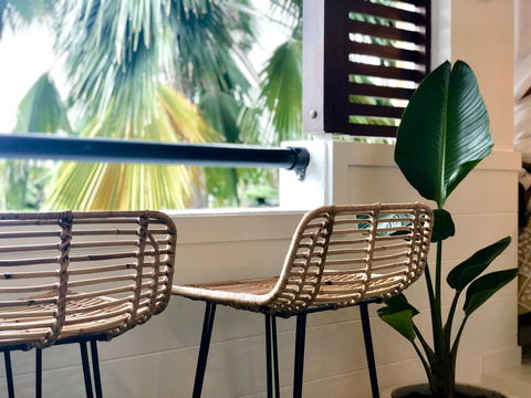 NOMAD - Luxe Apartment - Accommodation ACT 37