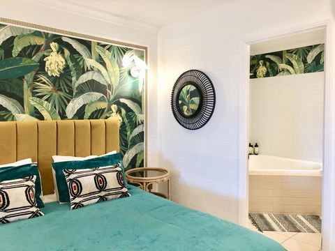 NOMAD - Luxe Apartment - Accommodation ACT 42