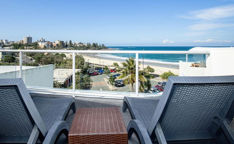 Rolling Surf Resort - Accommodation ACT 22