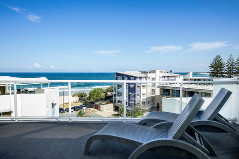 Rolling Surf Resort - Accommodation ACT 21