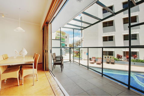 Rolling Surf Resort - Accommodation ACT 36