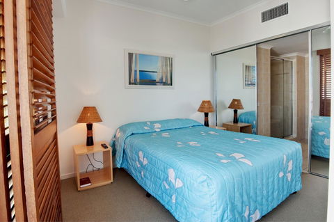Rolling Surf Resort - Accommodation ACT 44