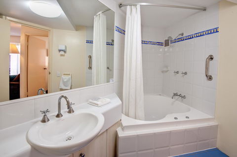 Nautilus Resort Mooloolaba - Accommodation ACT 24