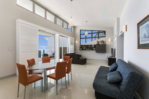 Redvue Holiday Apartments - Accommodation ACT 20