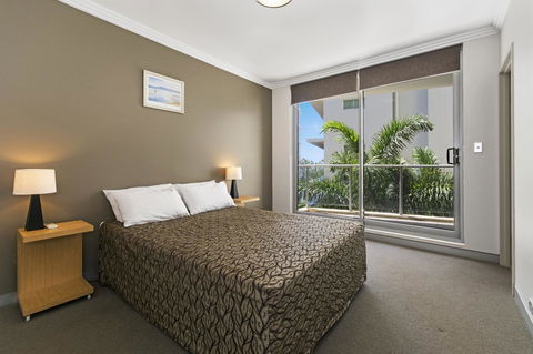 Redvue Holiday Apartments - Accommodation ACT 24
